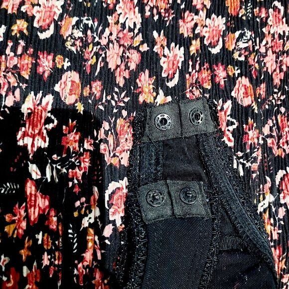 Free People Pretty Petal Bodysuit size M - Picture 5 of 11